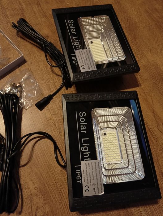 2x Solarna lampa zewnętrzna