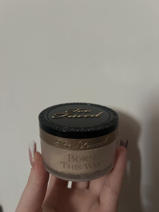 Puder Too faced