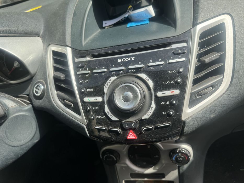 FORD FIESTA MK7 RADIO SONY