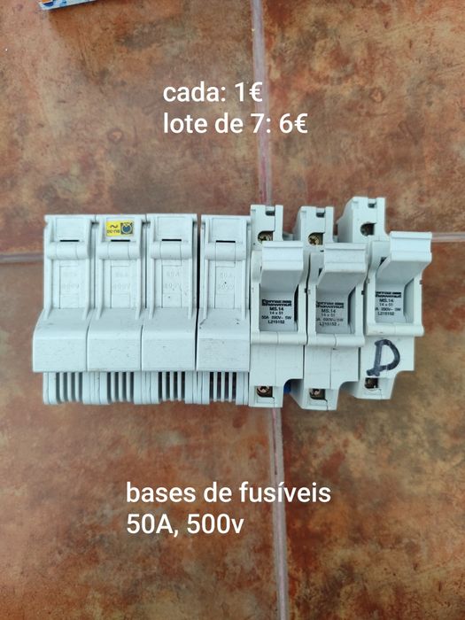 Bases de fusíveis