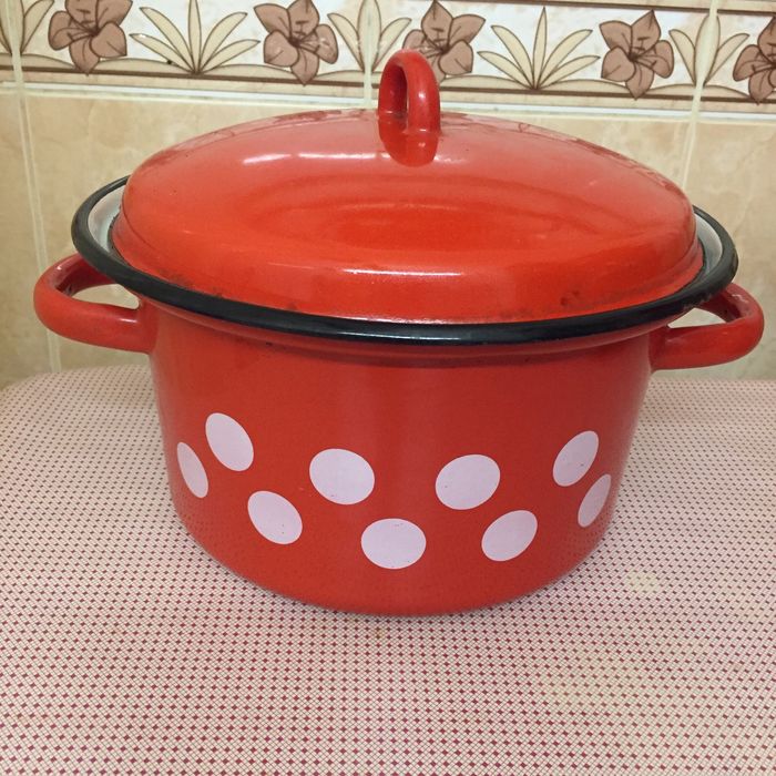 Эмалированные кастрюли - Керченский завод СССР