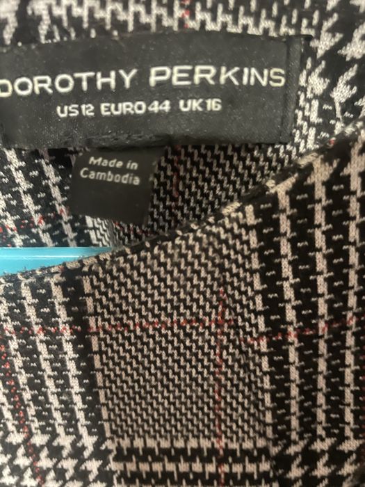 Продам платтячко Doroti Perkins