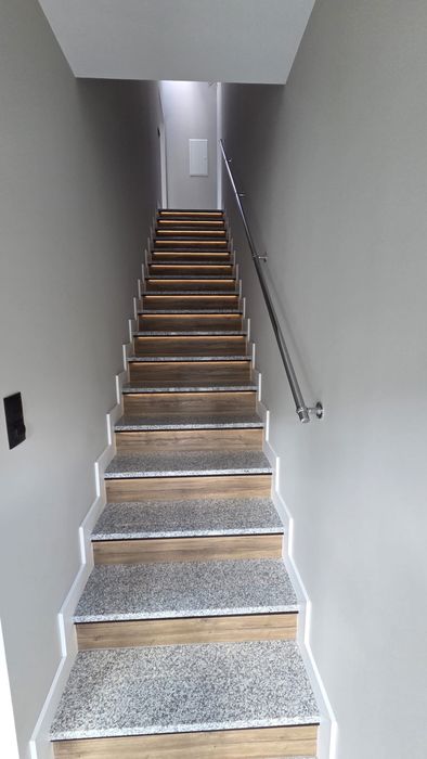 Wynajmę lokal usługowy na limanowskiego 49 m2 nowy