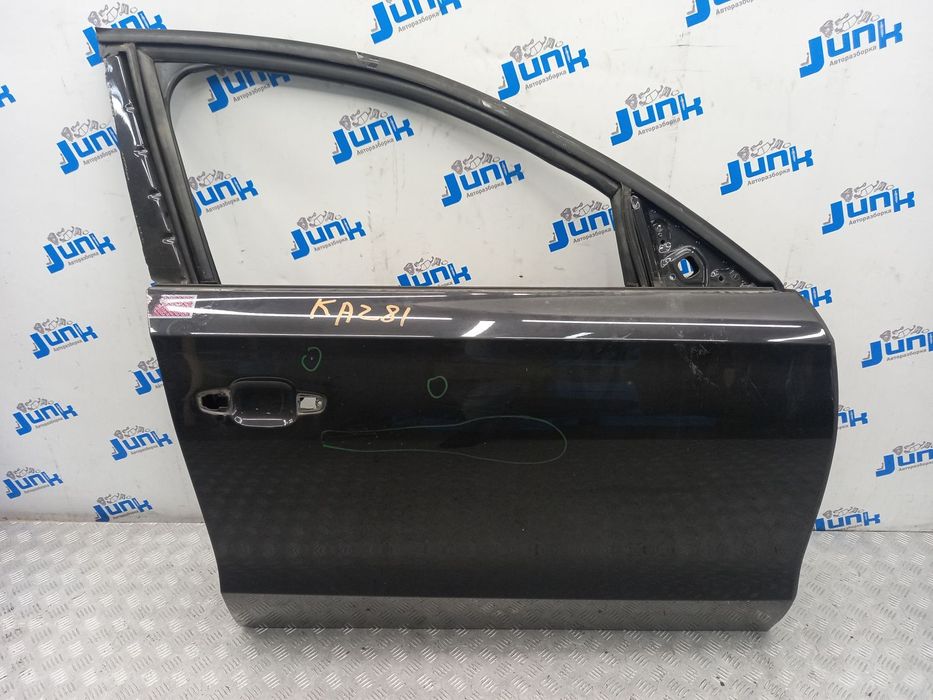 Дверь передняя правая 4H0831052B для Audi A8 D4 2009-2017