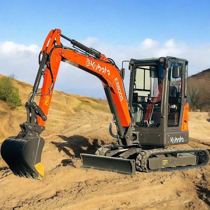 Екскаватор EK3800 (Kubota Engine)