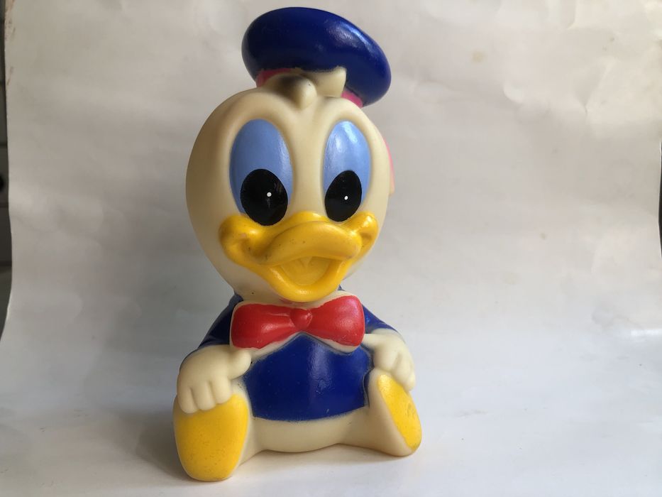 Игрушка  резиновая куколка утята поросенок утенок мышка