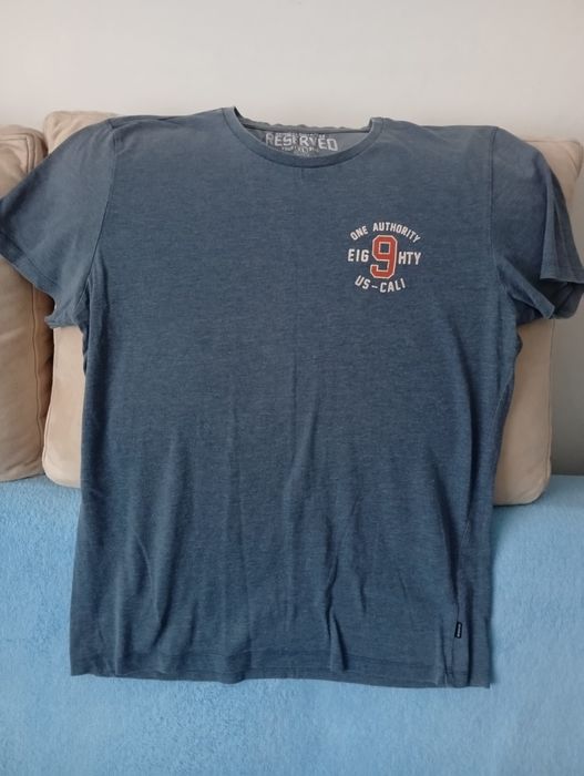 T -Shirt -reserved  r ,XL +gratis