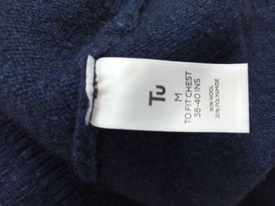 Sweter wełniany r. M