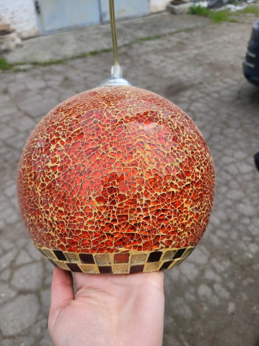 Продам люстру, бра