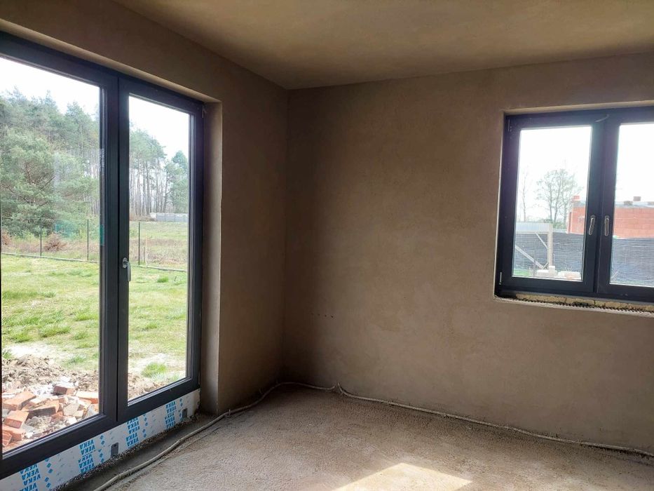 Tynki cementowo wapienne  maszynowo  posadzki maszynowe