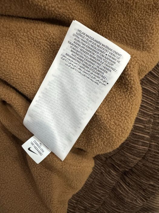 Продам куртку , пуховик Nike оригінал!