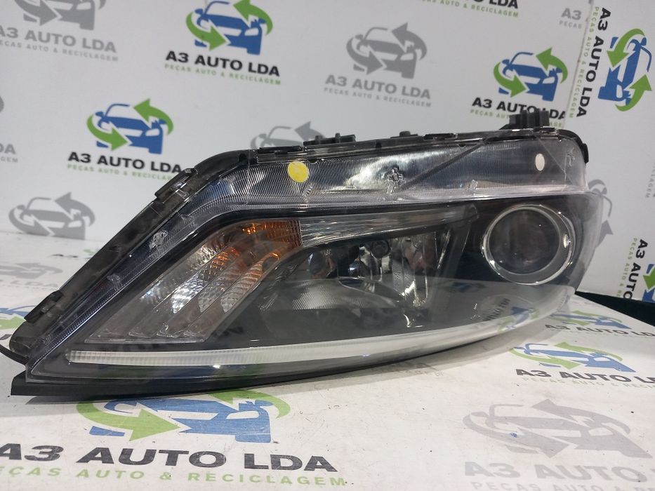 Ótica esquerda Hyundai Tucson