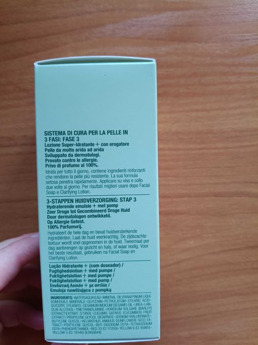 Dramatically Different Moisturizing Lotion +