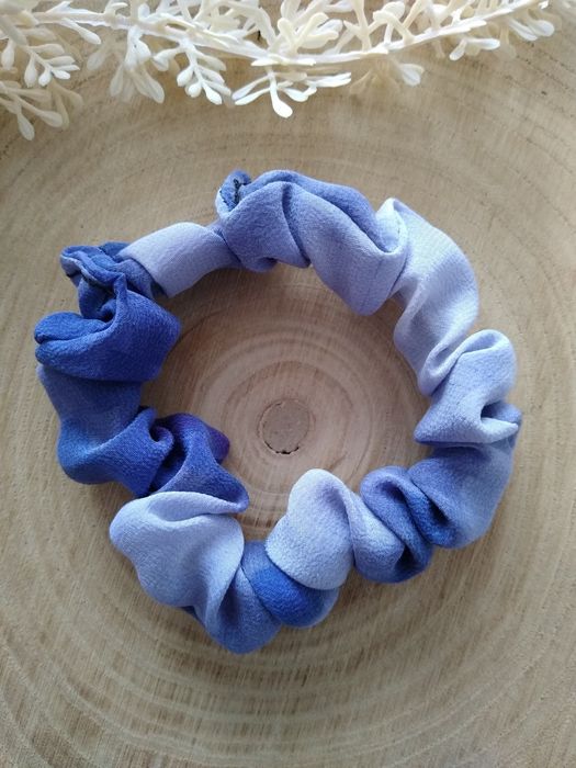 Jedwabna gumka scrunchie