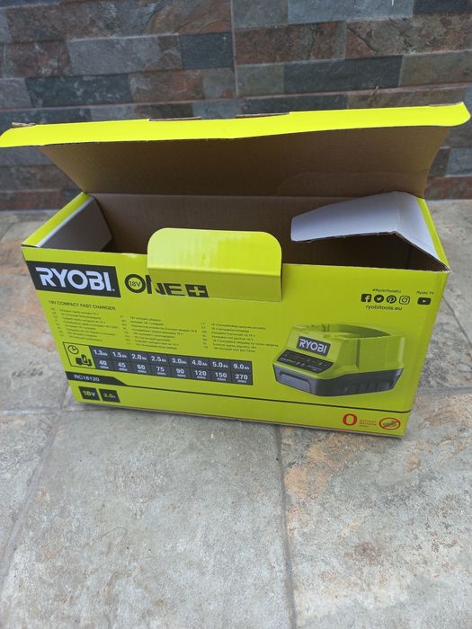 Carregador Rápido Ryobi ONE+ 18V RC18120 – Como Novo na Caixa