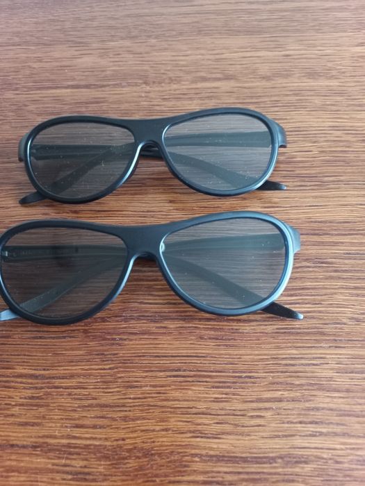 LG 3D Glasses AG-F310 x2