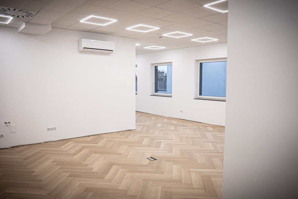 Wynajmę lokal usługowy - Nowy budynek
