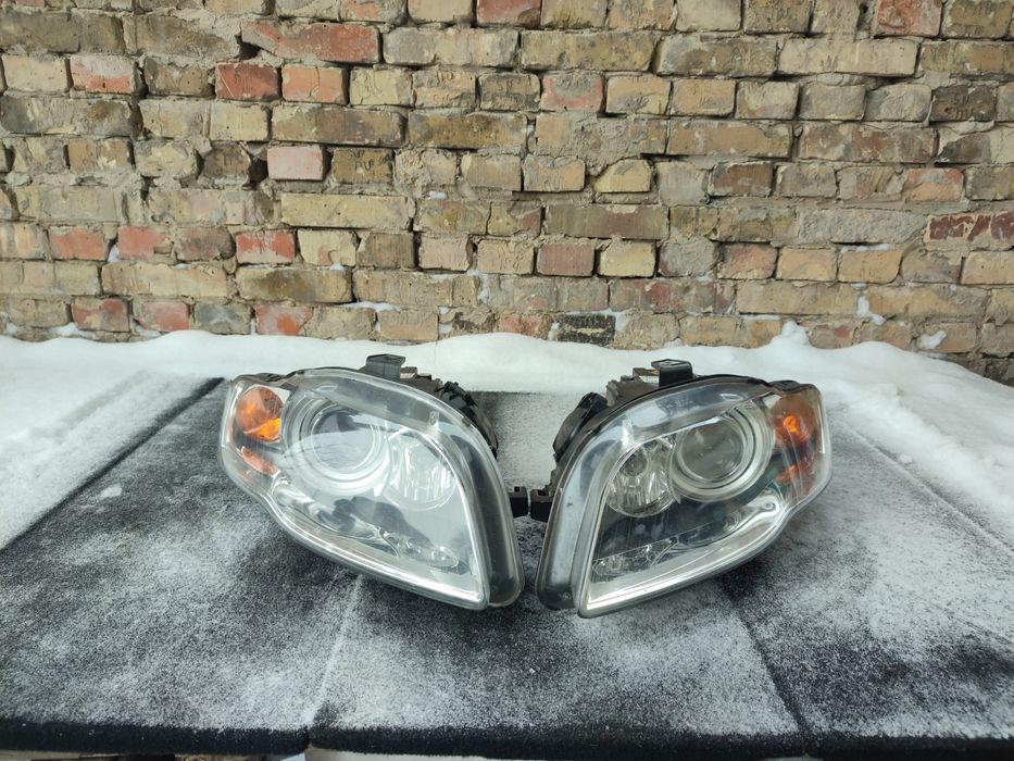 Фари передні Ауді А4 Б7 ксенон фари Audi A4 B7