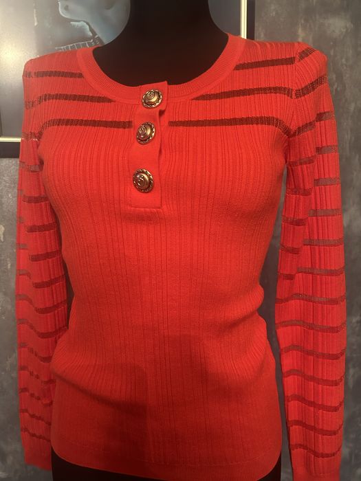 Piekny sweterek Pinko -guziki logowane  r.S/M
