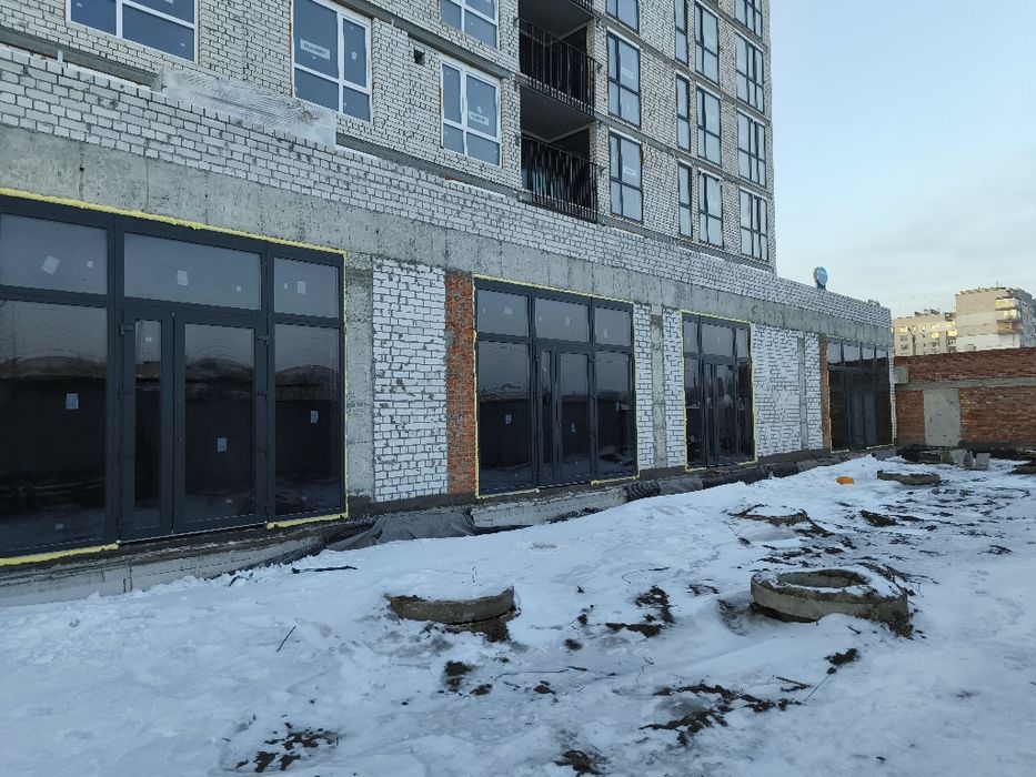 Монтаж вікон дверей балкони під ключ