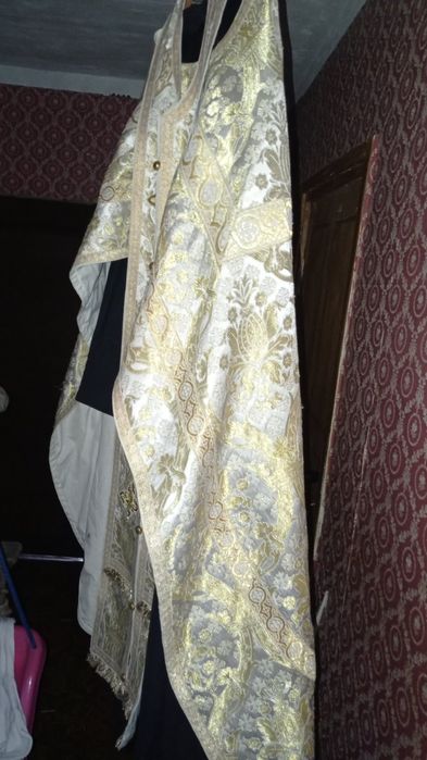 Облаченіє священика, риса, одяг священика