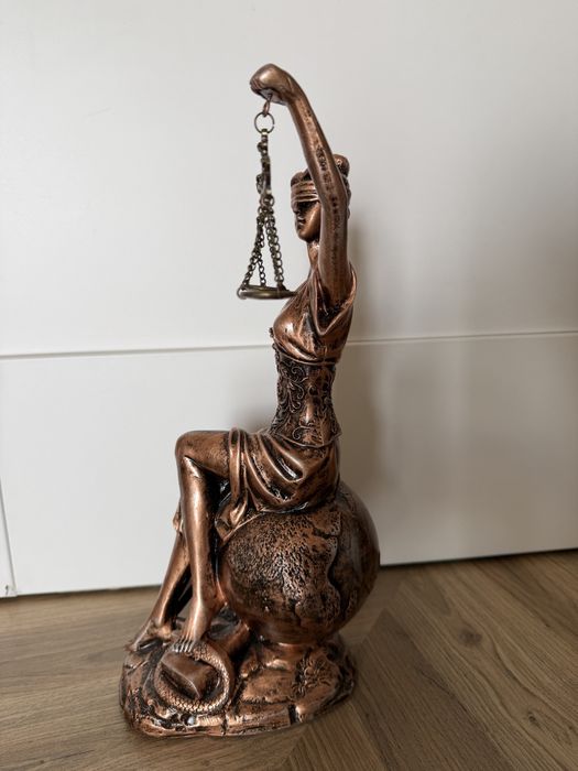 Figurka Temidy, prezent dla prawnika |~33 cm | 2,2 kg