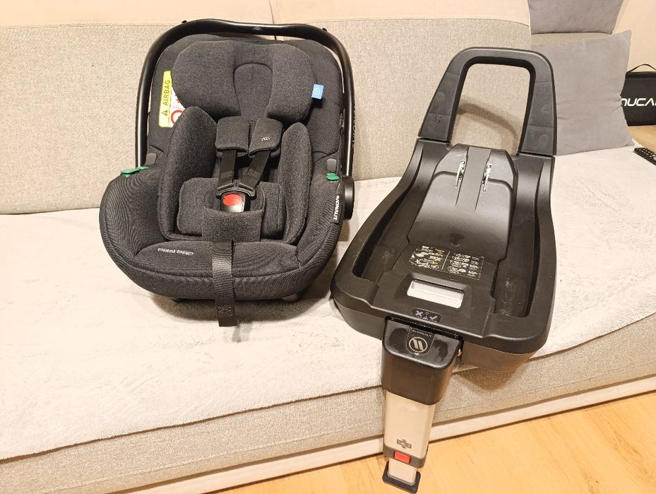 Avionaut Pixel Pro 2.0 z bazą Isofix Dock 2