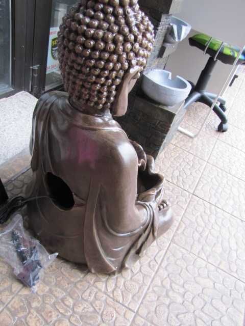 Dharma Fontanna solarna LED dekoracja Budda posąg Blumfeldt