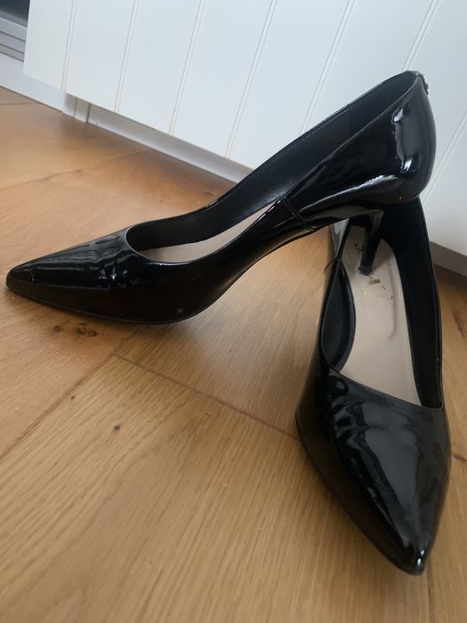 Buty lakierowane SALA