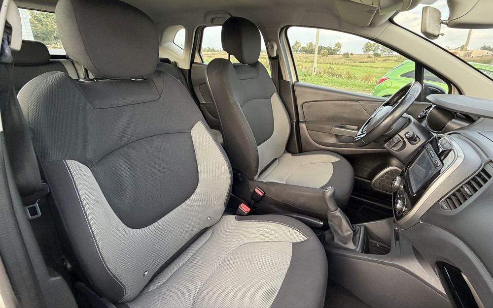 Renault ,, CAPTUR ,, 1,5 DCi 2016 r ,, KLIMATRONIC ,,