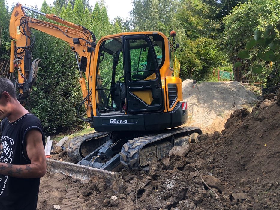 Usługi koparką , młot hydrauliczny kucie