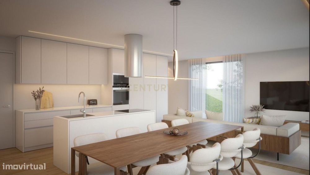 Lote De Terreno Para Moradia T4 Em Vialonga