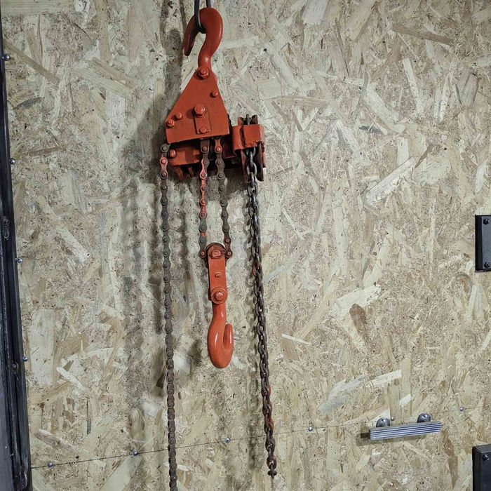 Лебідка  цепна  продам