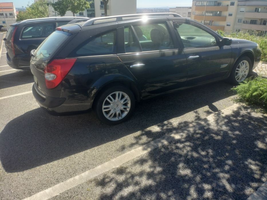 Renault laguna break 2.0 DCI avariada