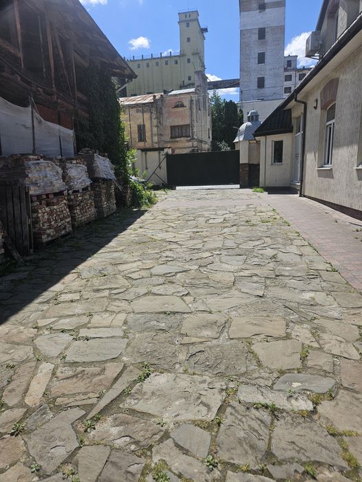 Commercial real estate at st. Vysokaya (area 700 m²) - Atlanta.ua - photo 8