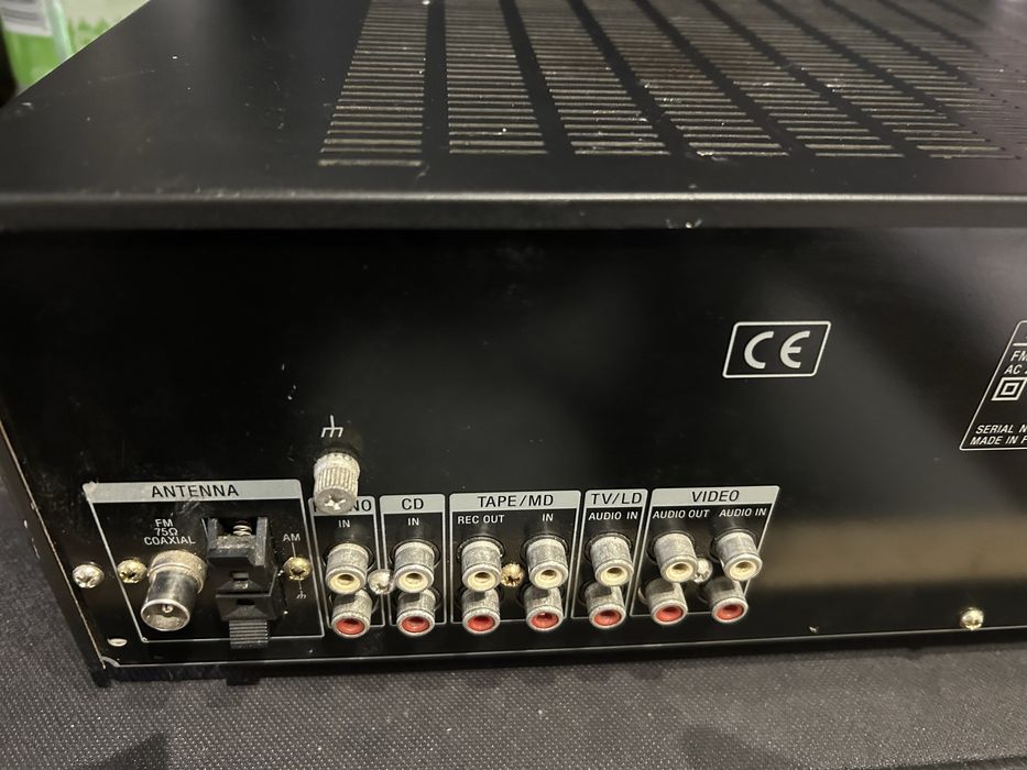 Amplituner stereo SONY STR-D265