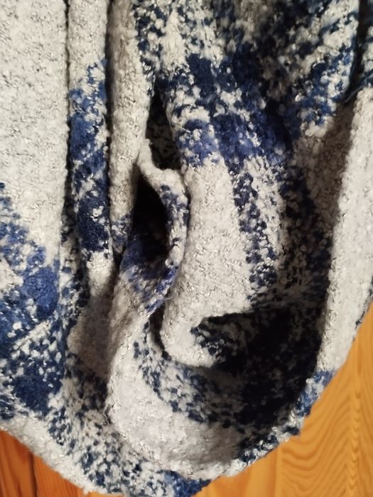 Długi szal szaro/granatowy