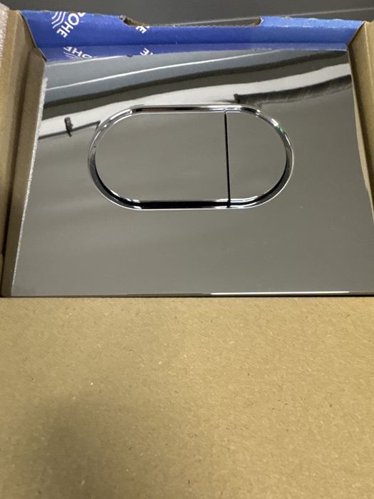 Przycisk wc firmy grohe