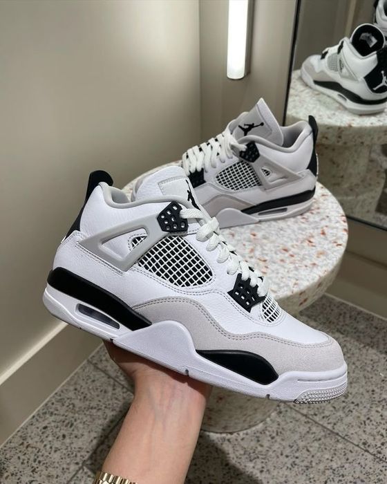 Nike Air Jordan 4 Military Black кросівки найк ейр джордан 4 джордани