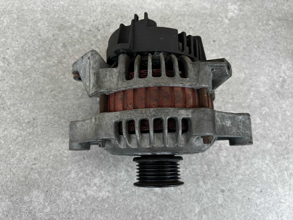 генератор Opel astra F Vectra B Omega A 1.8, 2.0 бензин 100 amp