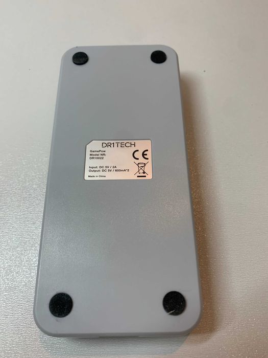 DR1TECH GamePow Stacja ładująca do padów PS5 Dualsense podwójna