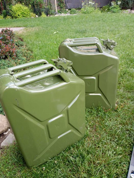 2 x 20 L KANISTER GELG + Mocowanie bagażnik dachowy