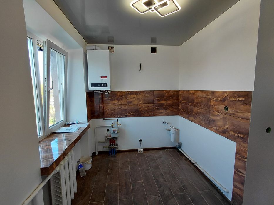 Продається квартира 40м.кв єВідновлення просп. С. Бандери