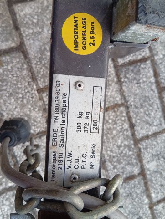 Reboque Erde até 300kg