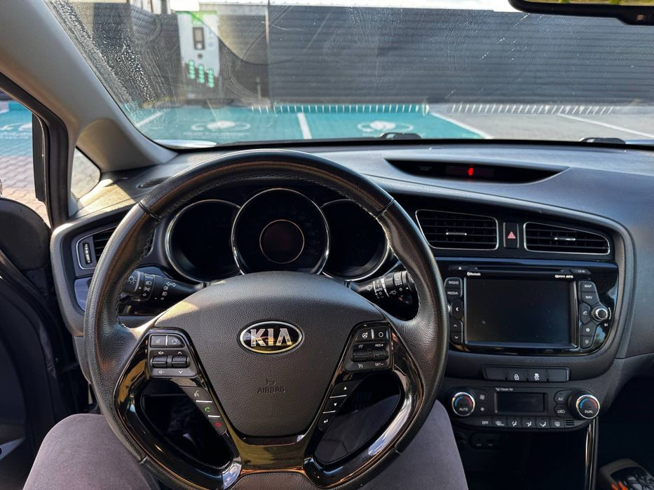 KIA CEED  2015р.