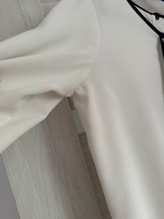 Bluzka damska biała z długim rękawem rozmiar S, koszula damska biała