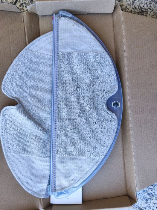 Conjunto tanque água e panos Roborock