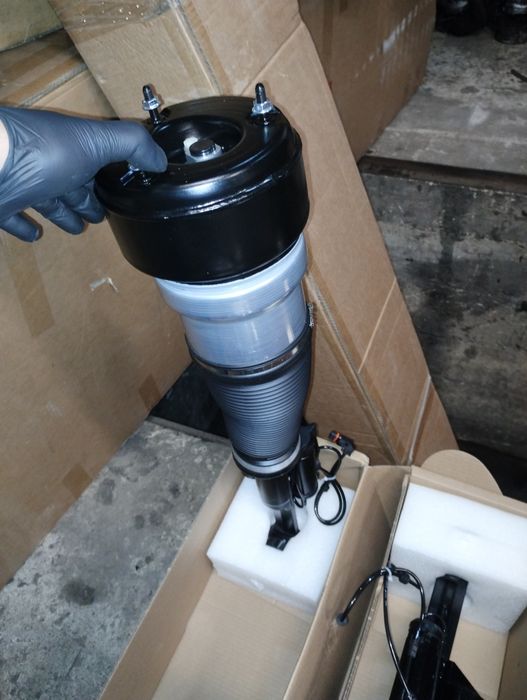 пневмо пневмоаммортизатор стойка подушка пневмостойка Mercedes W221