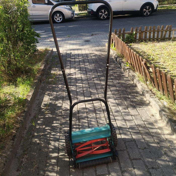 Kosiarka ręczna Boss