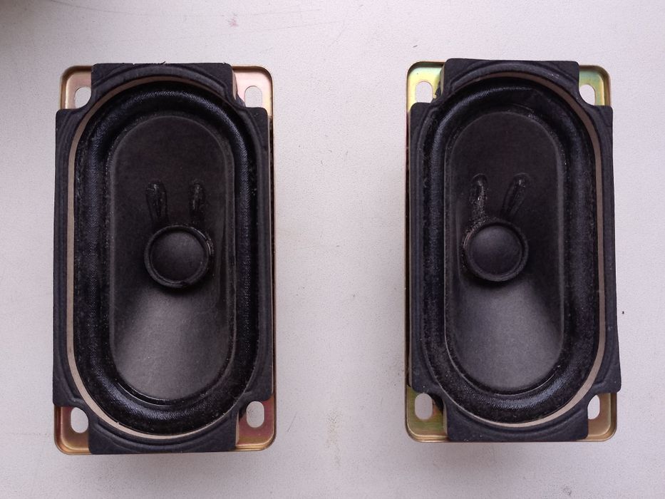 Два динаміки Sony !